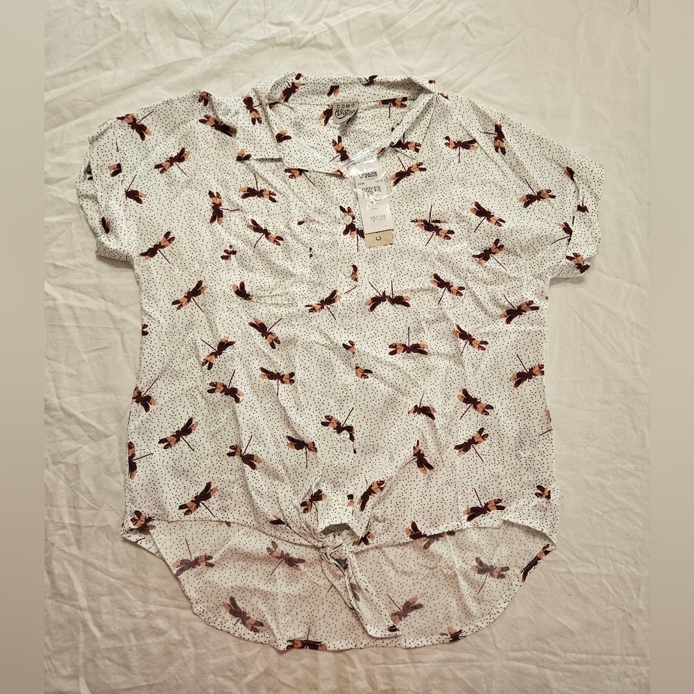 SALE! Women's Como Vintage Dragonfly Top (M)